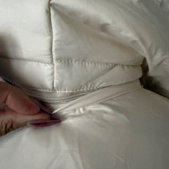 Hollister Ultimate Puffer Coat Size XXL NWT - Picture 6 of 8